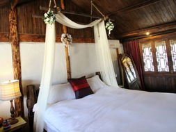 麗江束河情人結精品客棧