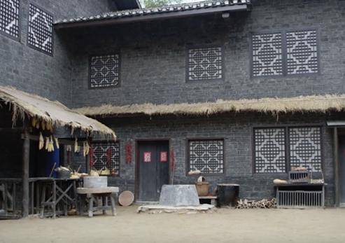 新版《武林外傳》重建同?？蜅?內(nèi)景曝光,簡直和13年前一模一樣