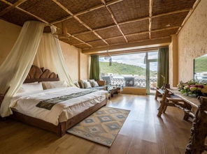 瀘沽湖詩莉莉泛蜜月 在里格納海客棧 原紅塵凈土精品客棧